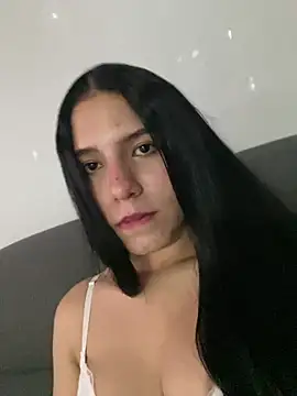 IsabelaRivers online show from April 16, 3:07 am