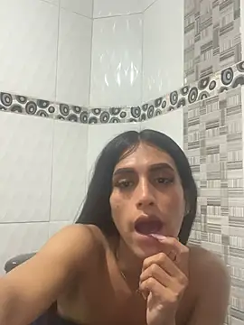 luna duque online show from May 24, 8:53 pm