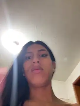luna duque online show from June 4, 12:32 pm