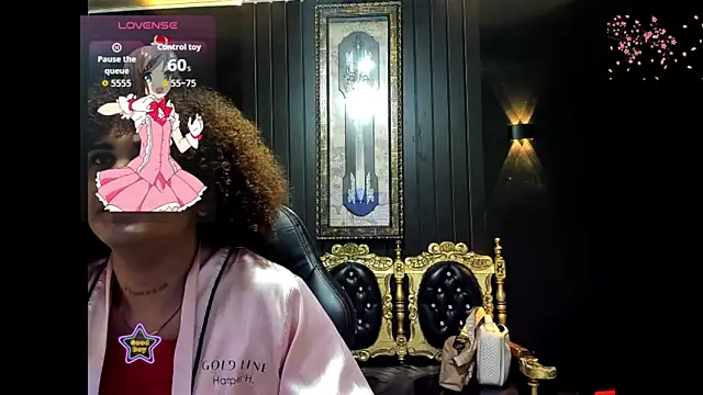 Snapshot of Sharlotte_Jones chatting on May 21, 11:29 am Sharlotte Jones online show from May 21, 11:29 am