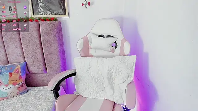 alisson boobs   online show from July 3, 11:00 pm