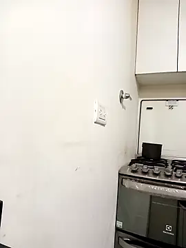 Alma sensual online show from April 5, 6:20 am