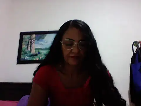 Snapshot of FenixPretty chatting on April 29, 5:52 pm FenixPretty online show from April 29, 5:52 pm