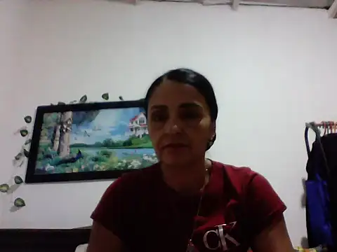 Snapshot of FenixPretty chatting on May 19, 7:21 pm FenixPretty online show from May 19, 7:21 pm