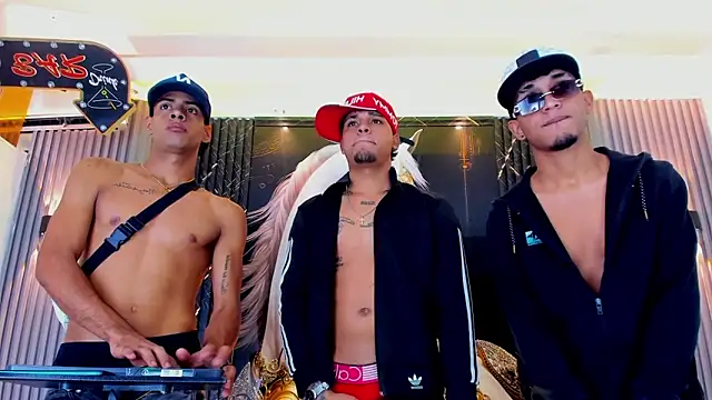 the knights of the night  online show from April 2, 4:30 am