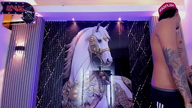 the knights of the night  online show from May 29, 4:51 am