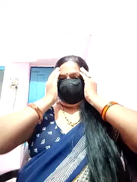 PINKI 024 online show from April 24, 5:42 am