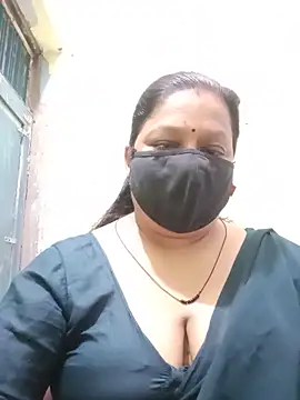 PINKI 024 online show from June 6, 5:56 am