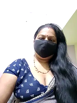 PINKI 024 online show from May 10, 5:44 am