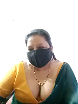 PINKI 024 online show from April 15, 5:46 am