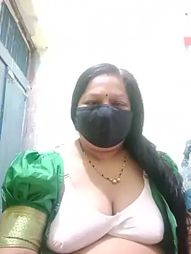 PINKI 024 online show from May 13, 4:30 am