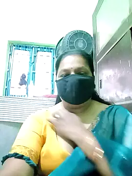 PINKI 024 online show from April 25, 6:38 am