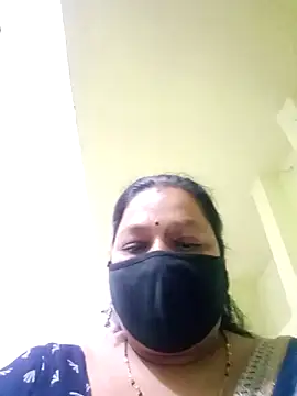 PINKI 024 online show from April 13, 5:33 am