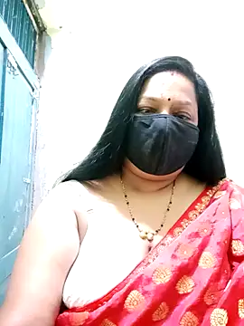 PINKI 024 online show from May 6, 5:55 am