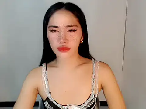 urasiankylie online show from April 26, 4:59 pm