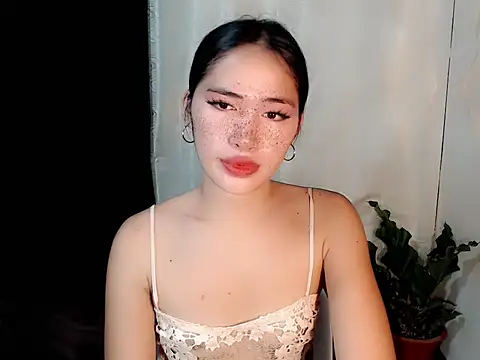urasiankylie online show from May 9, 10:29 am