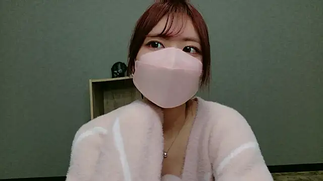 YUA 0425 online show from May 15, 2:09 am