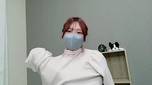 YUA 0425 online show from May 12, 4:46 pm