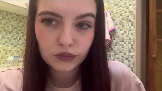 KikiAmino online show from April 9, 5:08 pm