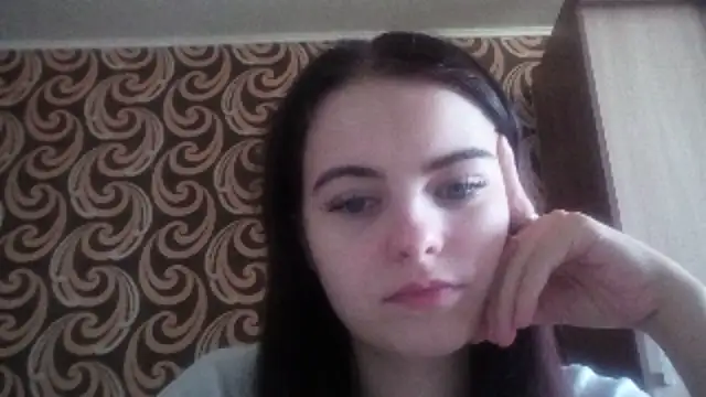 Snapshot of KikiAmino chatting on June 18, 5:06 am KikiAmino online show from June 18, 5:06 am