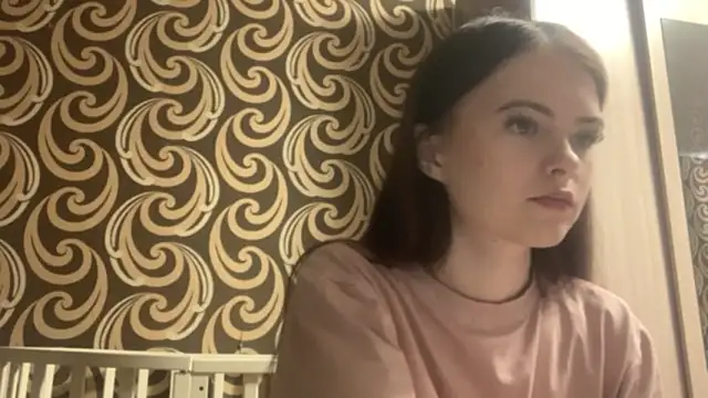 KikiAmino online show from May 17, 5:18 am
