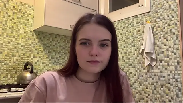 KikiAmino online show from April 5, 5:41 pm