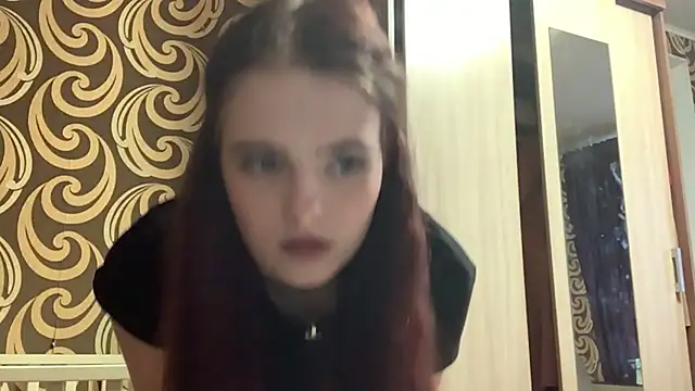 KikiAmino online show from April 24, 2:30 pm
