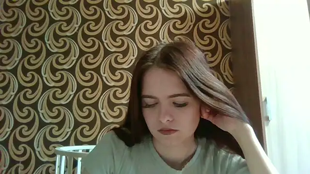 Snapshot of KikiAmino chatting on May 25, 5:07 am KikiAmino online show from May 25, 5:07 am