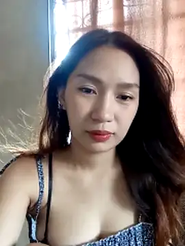 Aki lee online show from April 11, 4:31 am