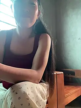 Snapshot of Huonglyna chatting on June 26, 5:57 am Huonglyna online show from June 26, 5:57 am