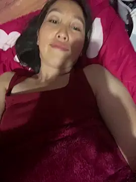 Huonglyna online show from April 26, 2:58 pm