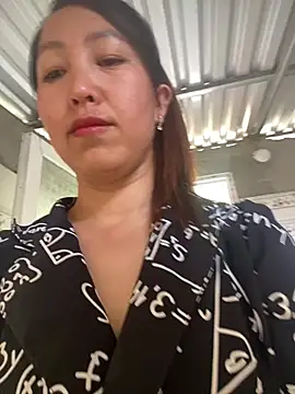 Huonglyna online show from April 10, 2:07 am