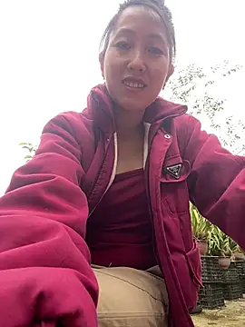 Huonglyna online show from April 29, 1:43 am