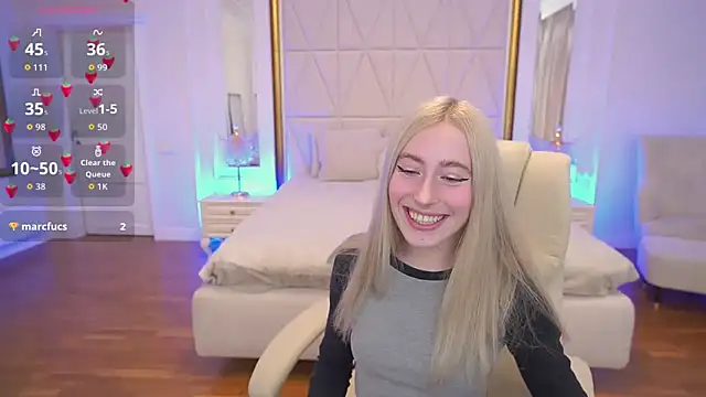 MelaniiePlay online show from April 2, 3:30 pm