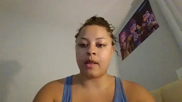 madzbailey online show from July 1, 2:12 am