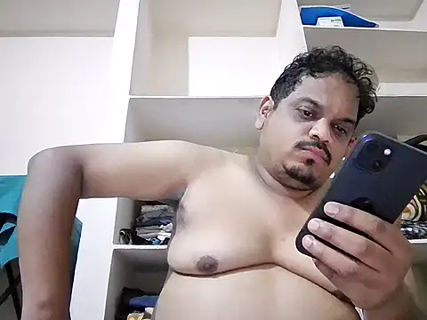 Snapshot of Amit_sa chatting on May 9, 5:49 pm Amit sa online show from May 9, 5:49 pm