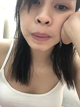 Yenlisu3Zie online show from May 14, 1:52 pm