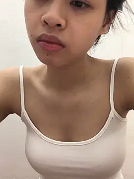 Yenlisu3Zie online show from May 30, 3:13 am