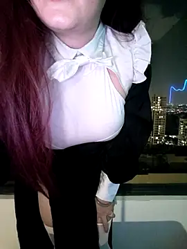 SweettBabyy online show from April 3, 2:23 pm