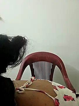 Snapshot of gshma200 chatting on April 18, 7:07 pm gshma200 online show from April 18, 7:07 pm