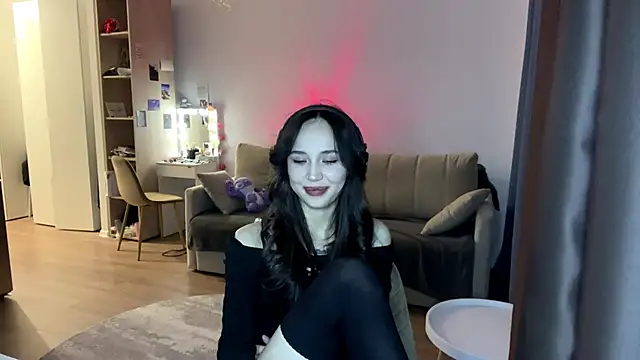 Snapshot of Elizabetswan chatting on April 24, 11:07 pm Elizabetswan online show from April 24, 11:07 pm