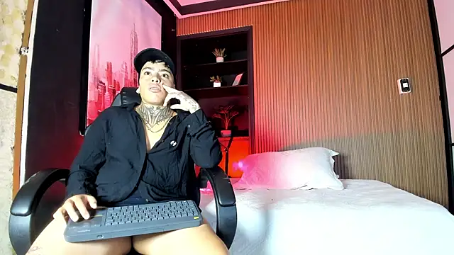 CasperMilers online show from May 25, 12:26 pm