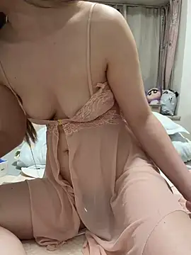 Ss-weiwei online show from May 31, 1:50 pm