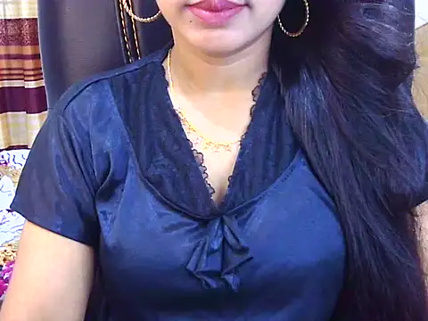Snapshot of Noor_Zarin chatting on May 23, 4:11 am Noor Zarin online show from May 23, 4:11 am