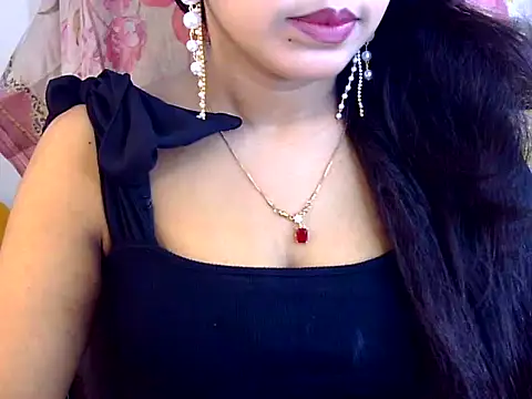 Snapshot of Noor_Zarin chatting on May 16, 4:28 pm Noor Zarin online show from May 16, 4:28 pm