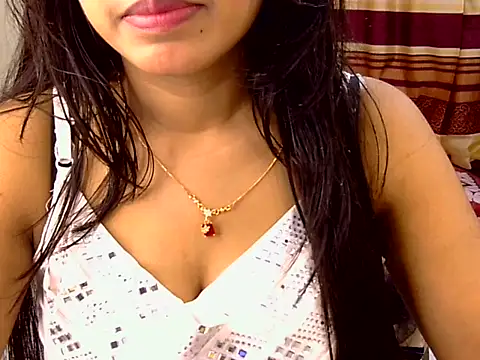 Noor Zarin online show from April 9, 12:11 pm