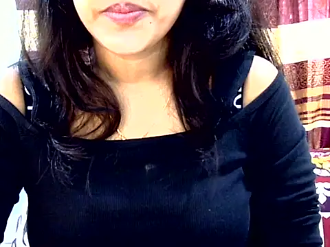 Snapshot of Noor_Zarin chatting on April 13, 1:53 am Noor Zarin online show from April 13, 1:53 am