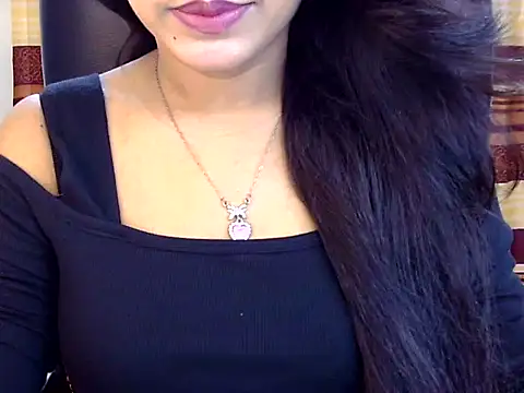 Snapshot of Noor_Zarin chatting on April 26, 6:16 pm Noor Zarin online show from April 26, 6:16 pm