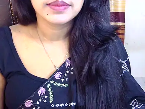 Snapshot of Noor_Zarin chatting on April 27, 11:47 pm Noor Zarin online show from April 27, 11:47 pm