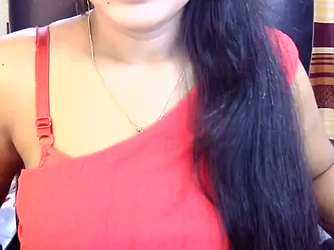 Snapshot of Noor_Zarin chatting on April 30, 3:52 pm Noor Zarin online show from April 30, 3:52 pm